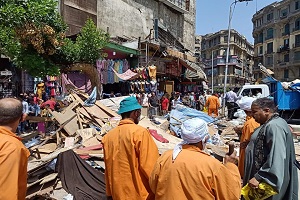 حملة مكبرة لرفع الباعة الجائلين المخالفين
