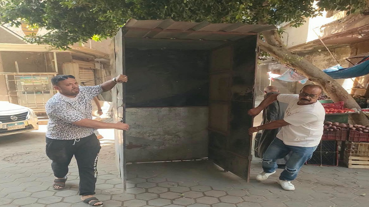 حملة مكبرة لرفع الإشغالات بنطاق الحي 