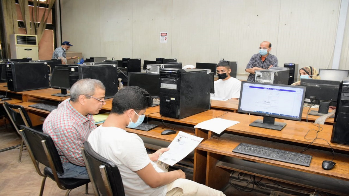خطوات التقديم لجميع التخصصات بتنسيق الدبلومات الفنية 2026