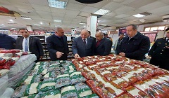 Cairo Gov. makes an inspection tour of consumer complexes