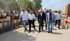 Cairo Governor inspects preparation for Pottery Village exhibitions