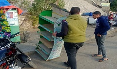 حملة لرفع إشغالات الأكشاك بطريق النصر