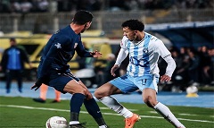 الزمالك يهزم بيراميدز ويتصدر الدورى