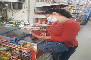 استمرار حملات ضبط الأسواق بالحي  