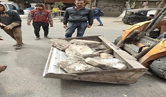 حملات نظافة مكثفة بشوارع الحي