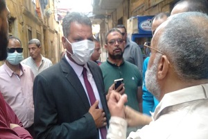 حي السيده يقوم برفع الاشغالات وتعقيم الشوارع