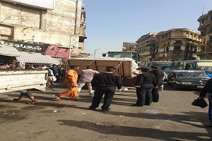حملة مكبرة لإزالة الإشغالات بالحي