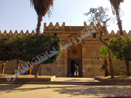 جامع الحاكم بأمر الله .. ثاني أكبر مساجد القاهرة