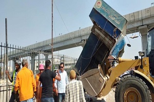حملة مكبرة لرفع الإشغالات وازالة الاعلانات بدون ترخيص بحي السلام أول