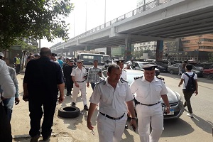 حملة لرفع الإشغالات بقيادة رئيس الحي