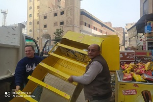 حملة لرفع الاشغالات ببعض الشوارع بالحي