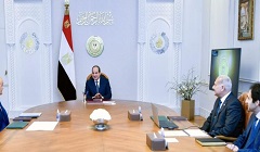 president_sisi_martyrs_families.jpg