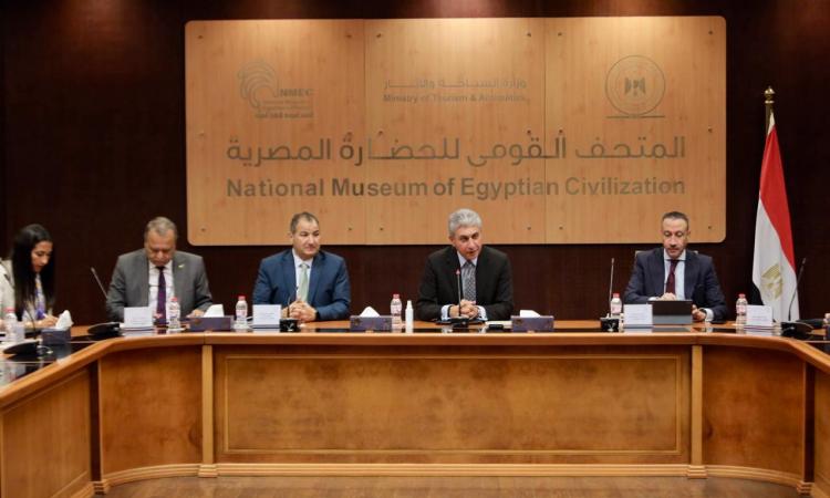Tourism Min., officials of Antiquities Council discuss development opportunities   