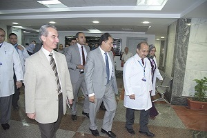 وزير الصحة يفتتح أول مركز لعلاج أورام المرأة بالتأمين الصحي