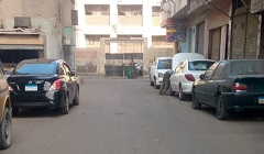متابعة اعمال نظافة ورفع المخلفات بجوار مدرسة عاطف العسكرى