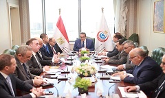 وزير الصحة: المخزون الاستراتيجي من الأدوية والمستلزمات الطبية مستقر وآمن
