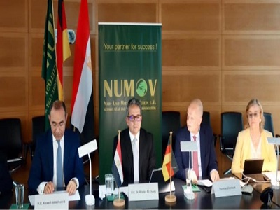 وزير السياحة والآثار متحدث رئيسي بالمائدة المستديرة التي نظمتها مؤسسة الشرق الأوسط والأدنى الألمانية NUMOV ببرلين