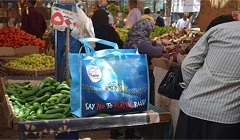 Environment_Minister_plastic_bags.jpg