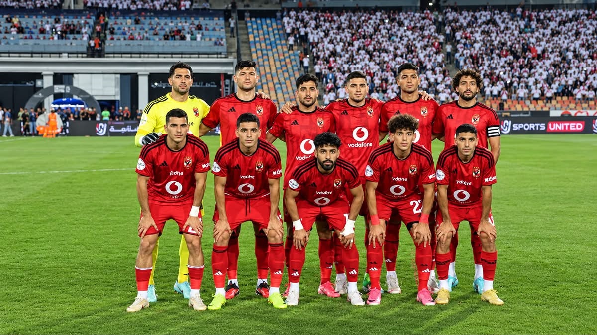  الأهلي يواصل الاستعدادات لمواجهة كيتارا في أوغندا بالكونفدرالية