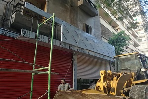 تنفيذ قرار إزالة لمحلين مخالفين