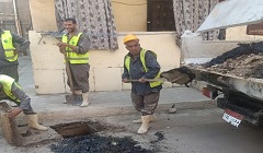 تطهير بالوعات الأمطار بنطاق الحي استعدادًا لموسم الشتاء