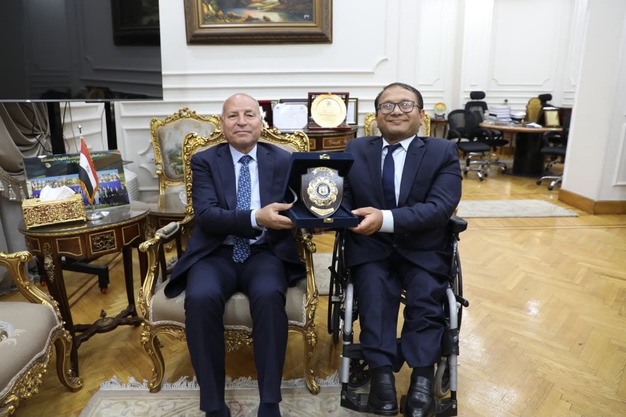 محافظ القاهرة يستقبل سفير نيبال في أول زيارة رسمية لديوان المحافظة لتعزيز التعاون