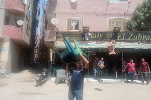 حملة لرفع اشغالات كافيه ليالى الزهراء  خلف حضانة الجيش