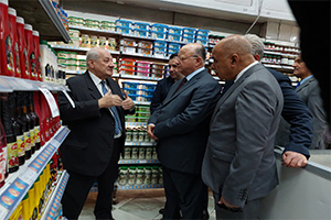 Cairo Governor inspects Zaiton neighborhood  