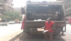 حملة نظافة وتجريد وإزالة التراكمات ورفع الاشغالات بالحي