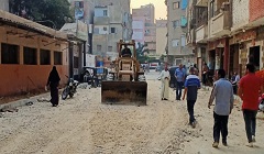 متابعة اعمال الرصف بالحي