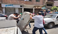 حملة إشغالات مكبرة لرفع التعديات بشوارع وميادين الحي