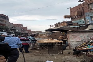 حملة لرفع الإشغالات بشارع سعد المصري