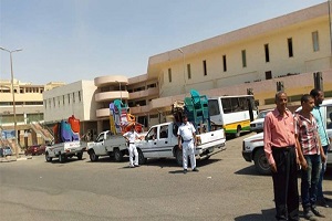 حملة مكبرة  لرفع الإشغالات بحي 15 مايو  