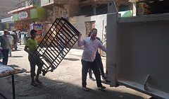 حملة لرفع الاشغالات ببعض الشوارع بالحي
