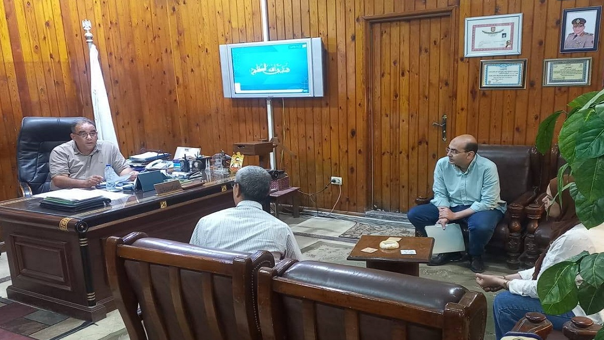 اللقاء الجماهيري الأسبوعي بمكتب رئيس حي الأزبكية 