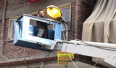 استكمال اعمال الانارة بشارع سطوحى وتفرعاته