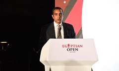 Omar_Hisham_Madinaty_golf.jpg