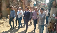 متابعة تنفيذ خطة الرصف وتطوير شوارع الحى