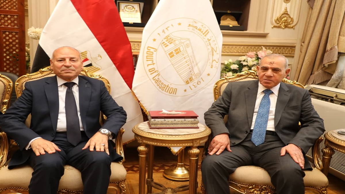Cairo Governor congratulates new Court of Cassation President on assuming office