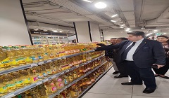 مرور رئيس الحي على المحال التجارية 