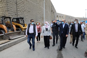 Cairo Governor follows up Sour Magra El-Oyoun trash removal 