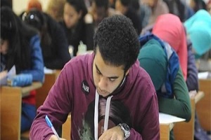اليوم.. طلاب الثانوية يؤدون امتحانات الأحياء وعلم النفس والديناميكا