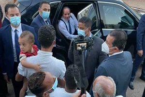 president_sisi_inspects_housing_area.jpg