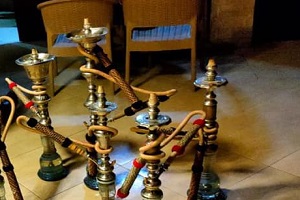 حملة على كافيه مولانا