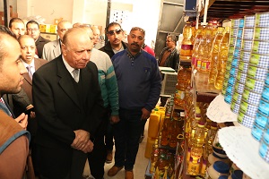 محافظ القاهرة يتفقد حى  باب الشعرية2.jpg