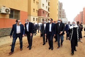 Pm_inspects_house_projects.jpg