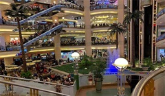 shops_winter_time.jpg
