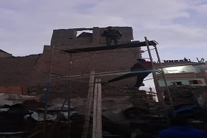 إزالة حوائط عقار منهار 