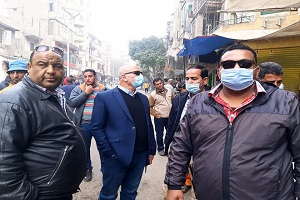حملة على المحلات بقيادة رئيس الحي