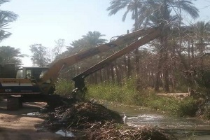 تطهير وتجريف ترعة عناني بالحي